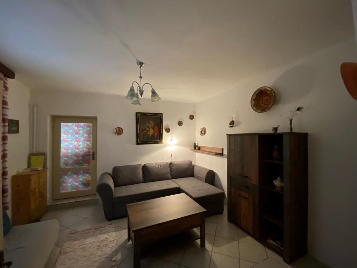 Arpad Nyaralohaz Villa Sarud Exterior foto