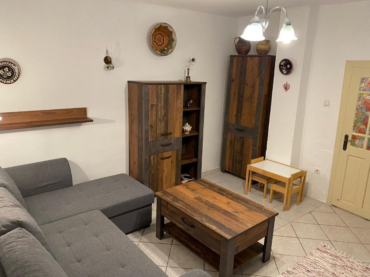 Arpad Nyaralohaz Villa Sarud Exterior foto