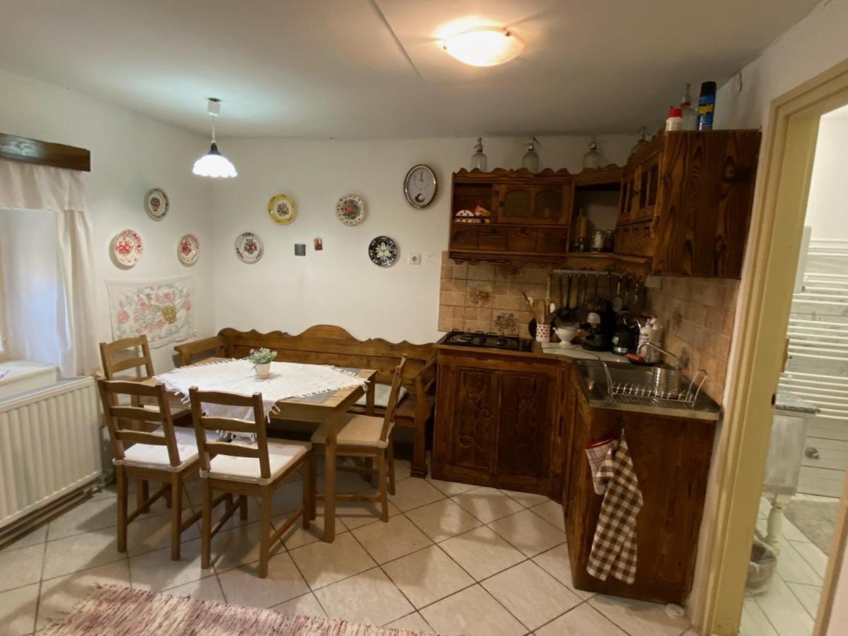 Arpad Nyaralohaz Villa Sarud Exterior foto