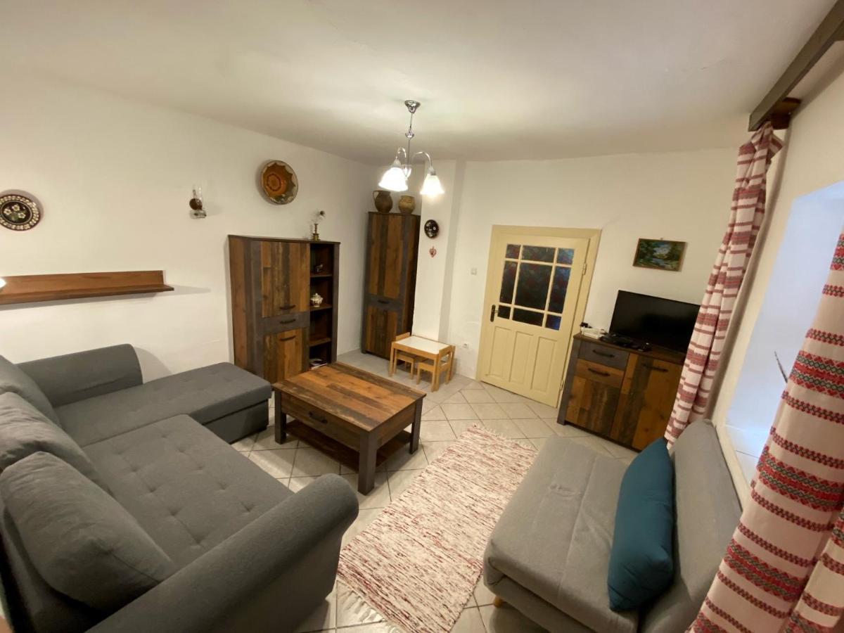 Arpad Nyaralohaz Villa Sarud Exterior foto